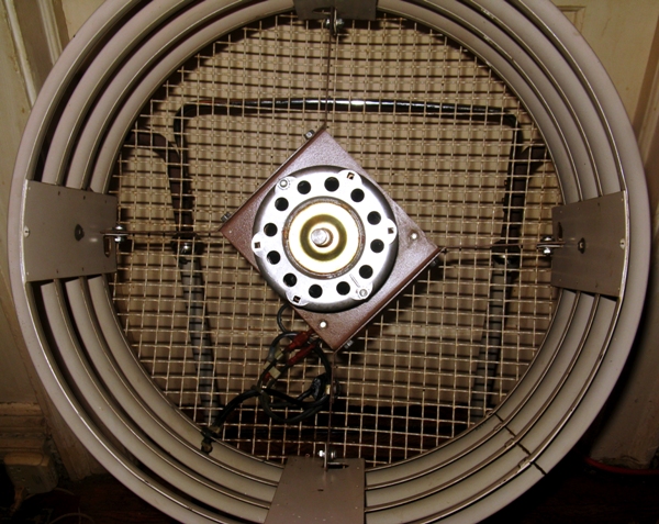 Front Without Blade or Cover View